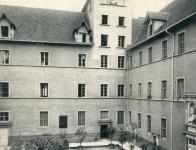 2 - Organismes publics et religieux