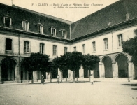4 - École Nationale d'Arts et Métiers