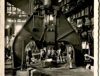 2 - Atelier de forgeage au marteau-pilon