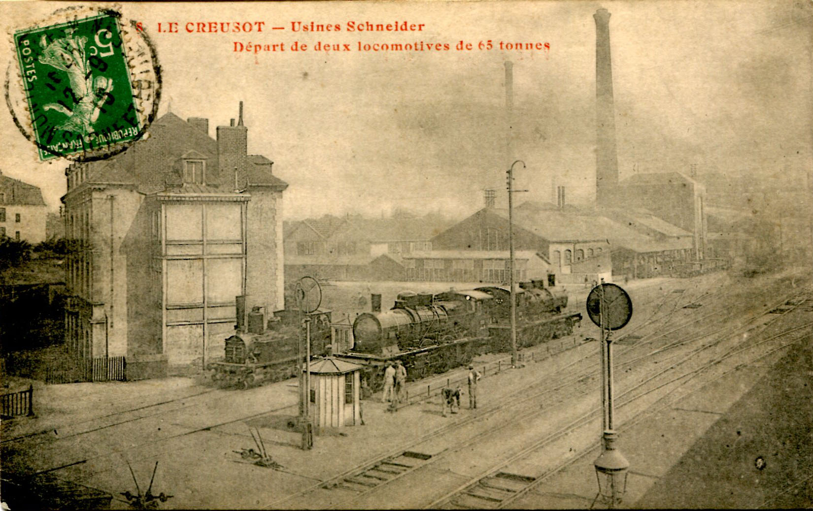 Départ de deux locomotives