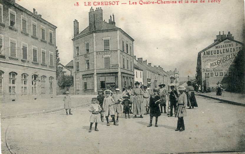 Quatre-Chemins et rue de Torcy