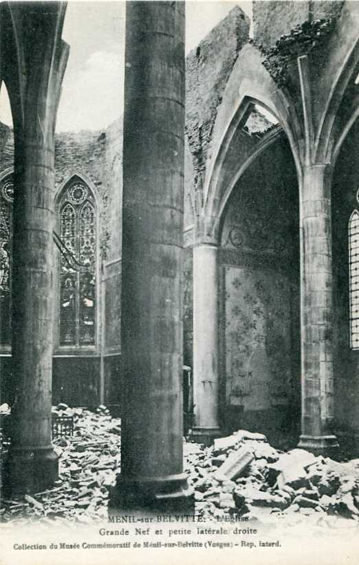 Grande nef et petite latérale droite