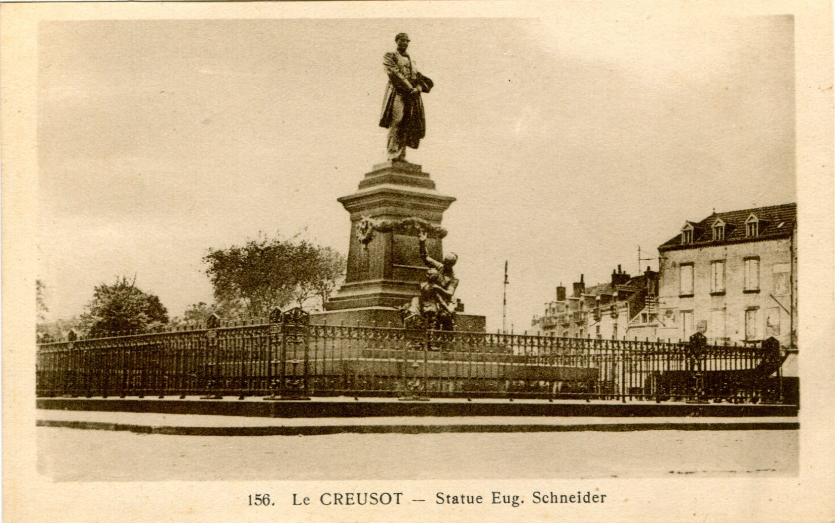 Statue Eugène Schneider