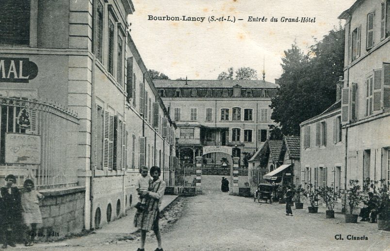 Entrée du Grand-Hôtel