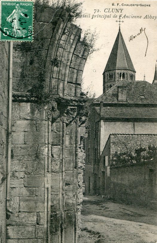 Portail de l'ancienne Abbaye