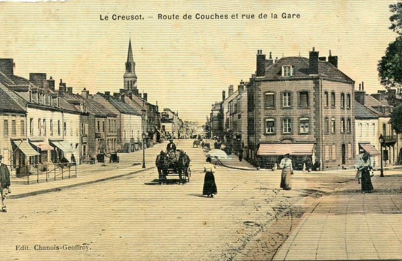 Route de Couches et rue de la Gare