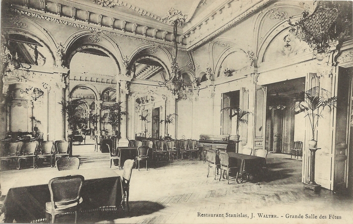 Grande salle des fêtes