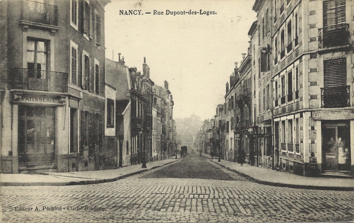 Rue Dupont-des-Loges et l'entrée du parc -02
