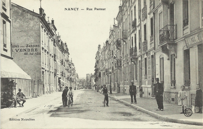 Rue Pasteur -2
