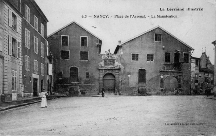 Nancy - Place de l'Arsenal