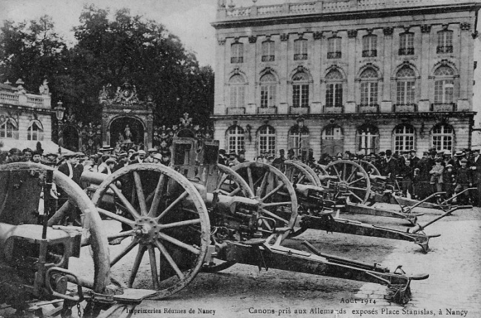 Nancy - 1914-1918 - Canons pris aux Allemands