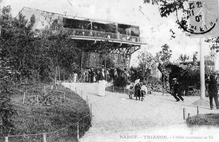 L'allée conduisant au tir