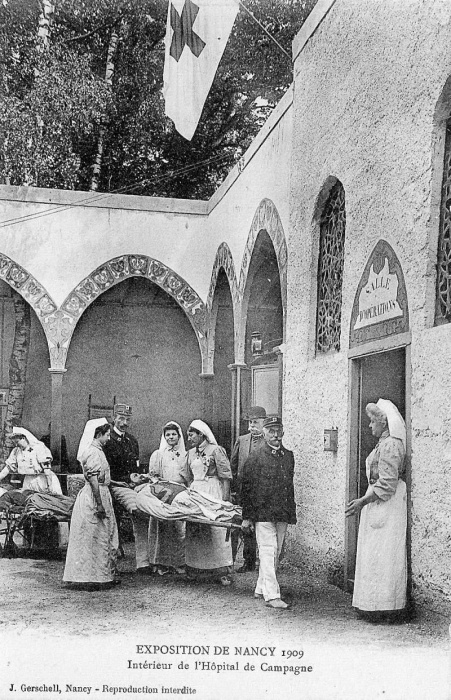 Intérieur de l'Hôpital de Campagne