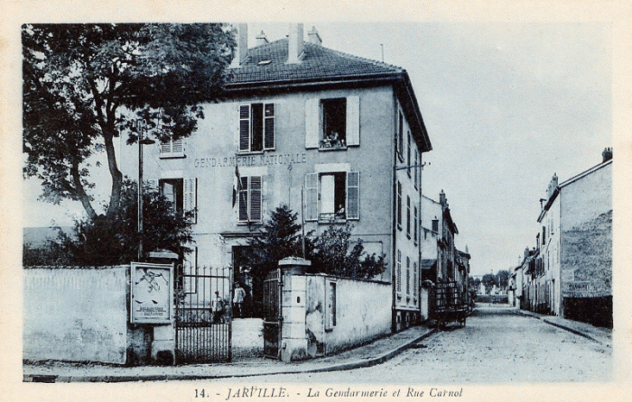 Gendarmerie et rue Carnot