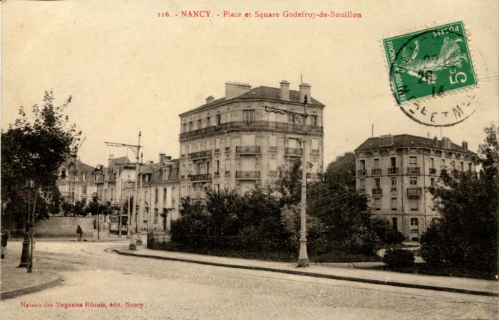 Place et square Godefroy-de-Bouillon