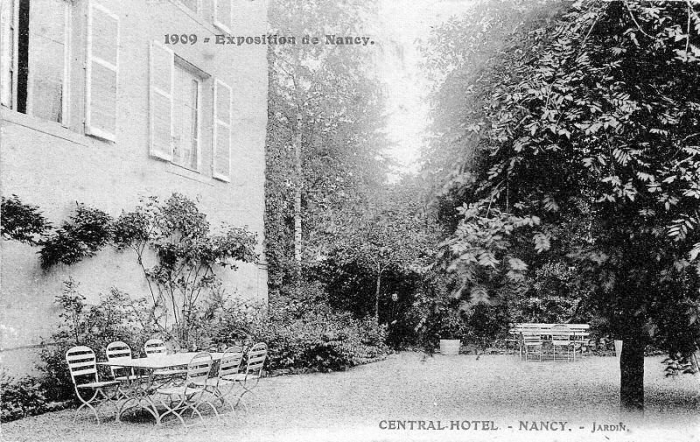 Central Hotel de Nancy : jardin