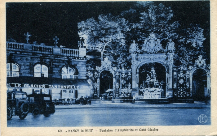 62- Fontaine d'Amphitrite et Café Glacier