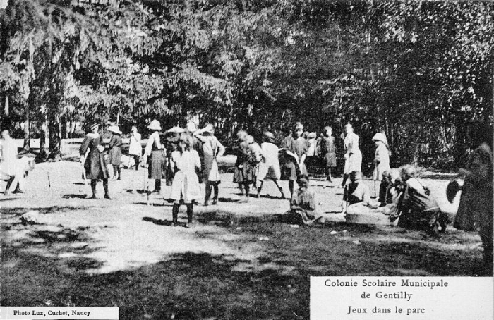 Jeux dans le parc