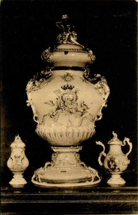 09 - Vases de la pharmacie