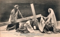 38 - Jésus tombe sous le poids de sa Croix