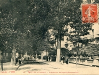 Ambroise Bouloumié (Avenue  et statue)
