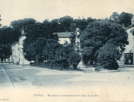 Juillet [Quai de, Monument commémoratif 70-71]