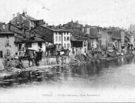 Réimpression par "Éditions Gérard Louis"