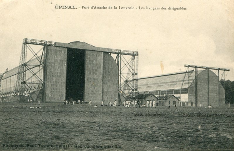 Hangars des dirigeables