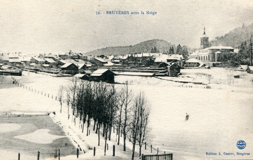 Bruyères sous la neige