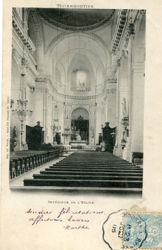 Intérieur l'Église