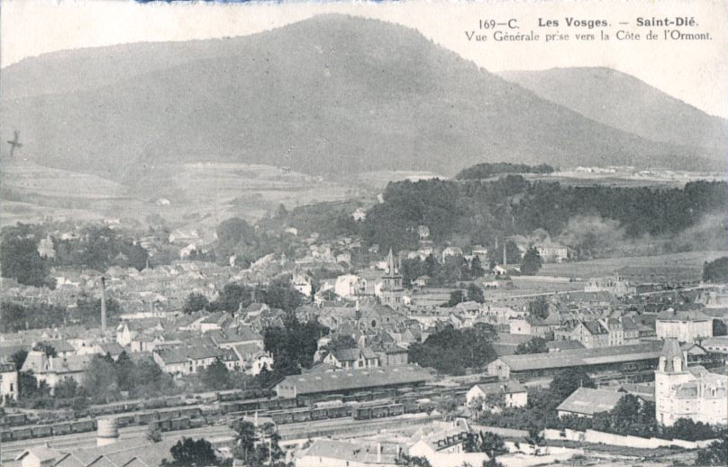 Vue prise de la Côte de l'Ormont