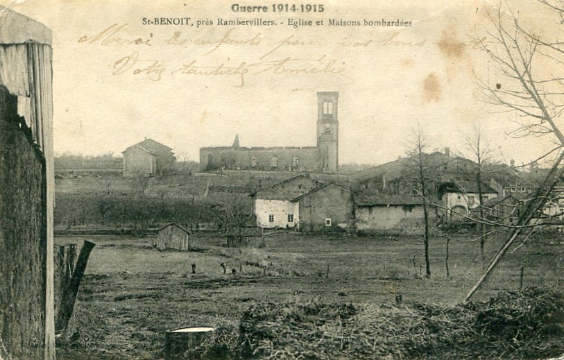 Église et maisons bombardées