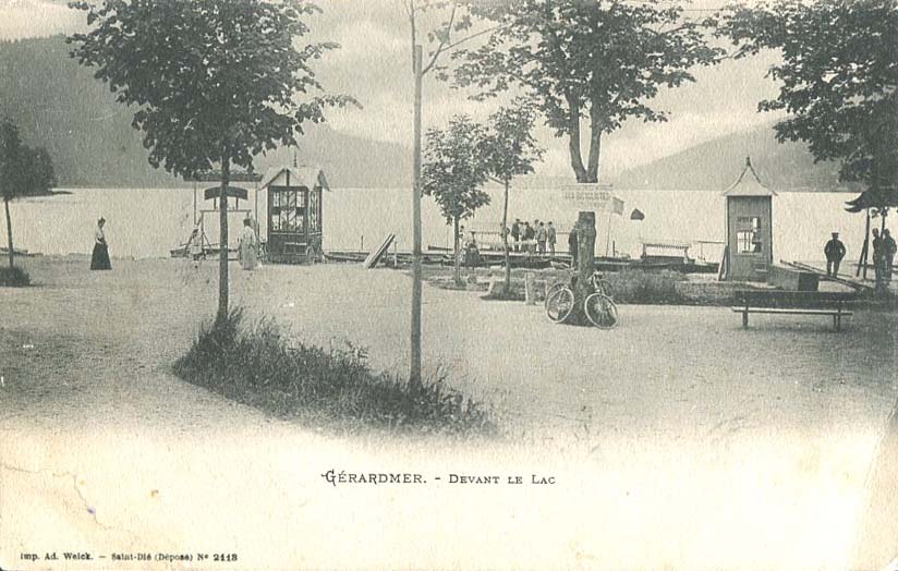 045-Devant le Lac