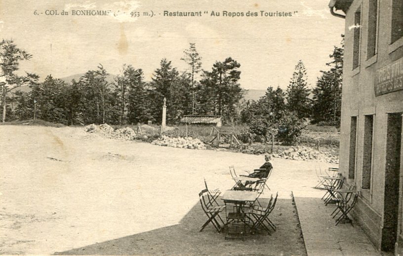 30 - Au repos des touristes