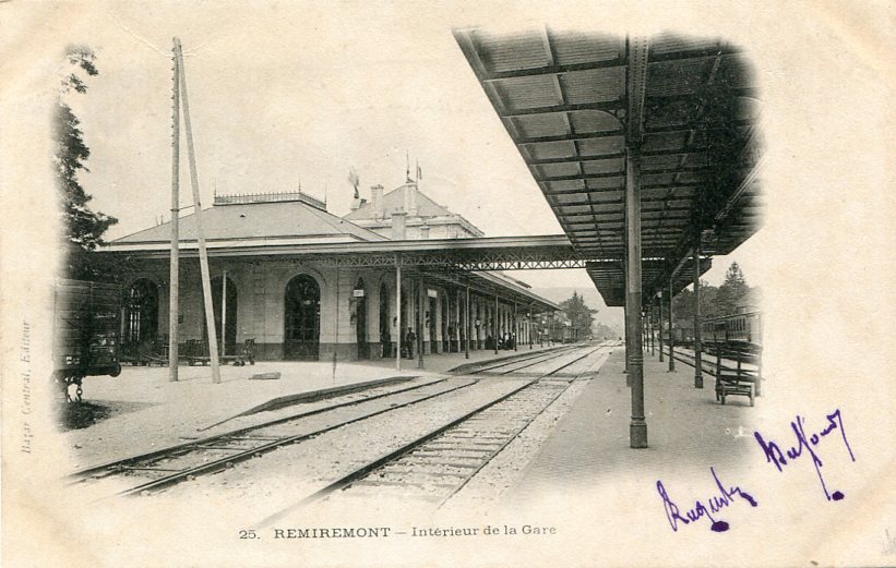 Intérieur de la gare