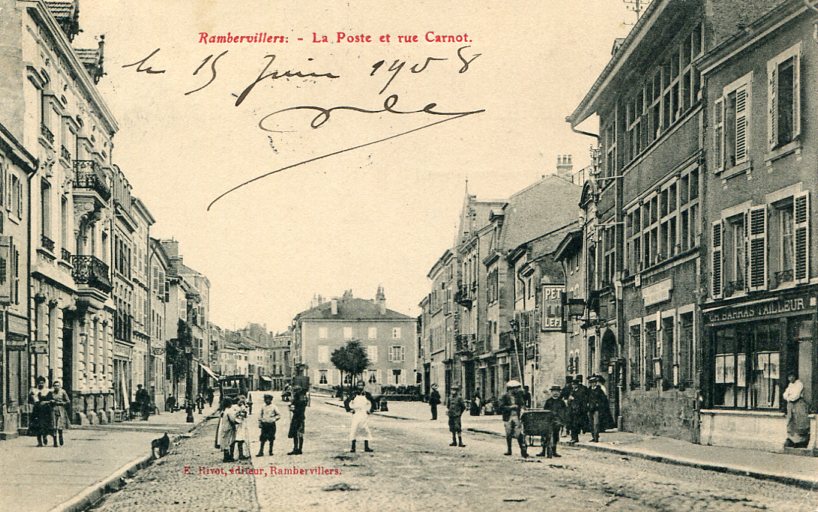 Poste et rue Carnot