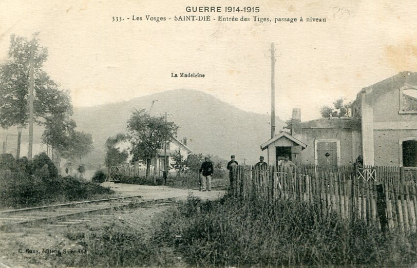 Passage à niveau des Tiges