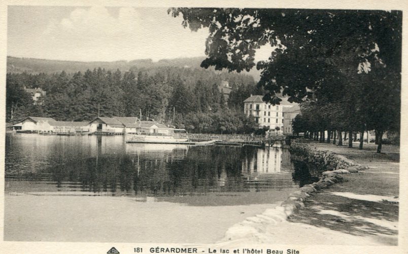 Le Lac et l'Hôtel Beau Site