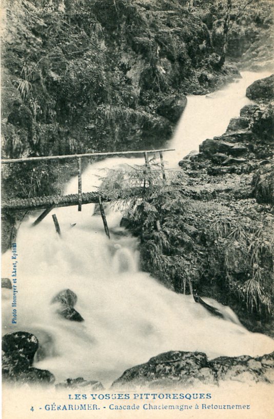 10 - Cascade Charlemagne