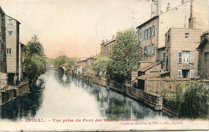 Vue prise du Pont des 4 Nations