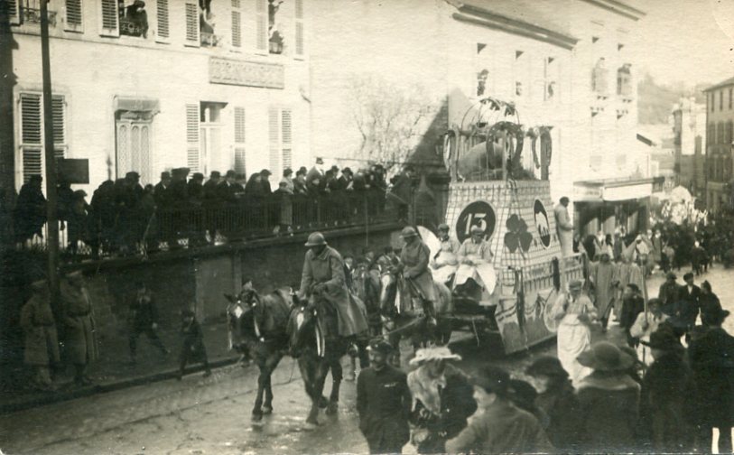 04-Militaires
