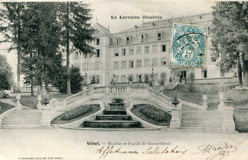 Escalier et façade