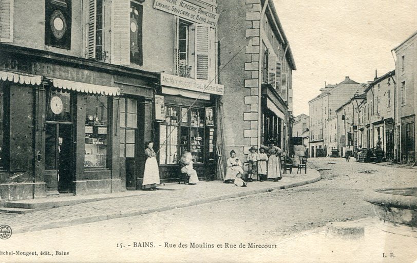 Moulins (Rue des) et Mirecourt (Rue de)