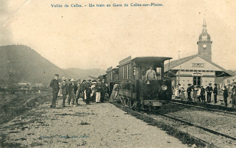 Un train en gare